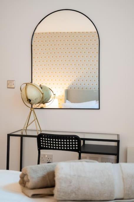 2 Bed Apt In Leeds City Centre Esterno foto