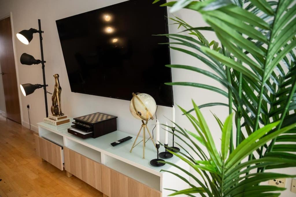 2 Bed Apt In Leeds City Centre Esterno foto